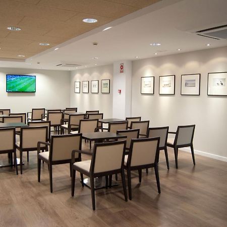 Garbi Costa Luz Hotel โกนิล เด ลาฟรอนเตรา ธุรกิจ รูปภาพ