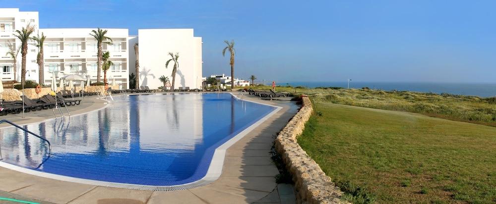 Garbi Costa Luz Hotel โกนิล เด ลาฟรอนเตรา ภายนอก รูปภาพ